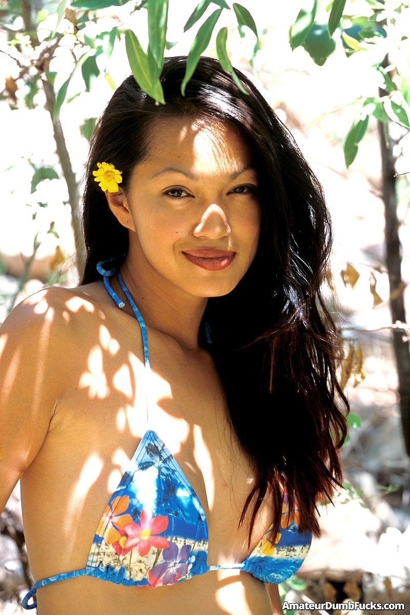 Marvelous Asian MILF Iris Estrada strips in nature & poses naked in the