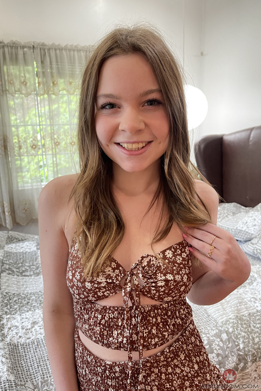 Cute amateur teen Adrianna Jade unveils her hot ass and tasty love holes  