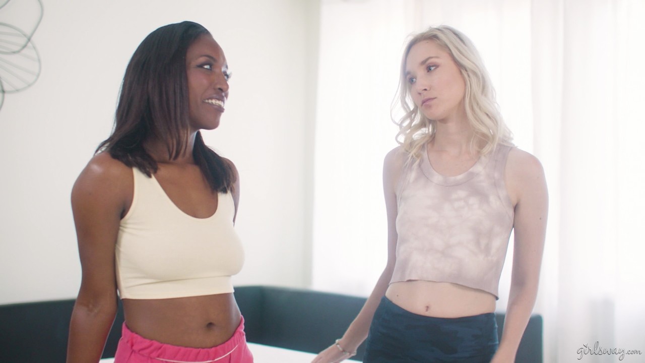Daya Knight & Claire Roos engage in interracial lesbian pussy licking action