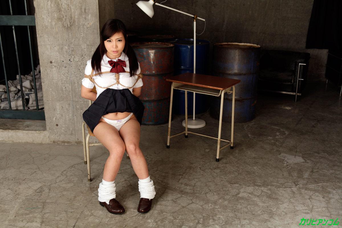Asian schoolgirl Seri Yuki gets tied up and rammed and fingered by two dudes
