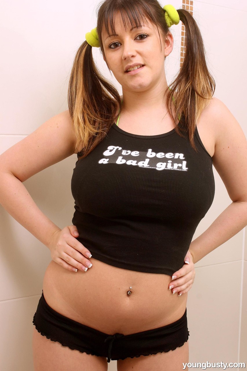 Young Busty Abi Louise Rodgers
