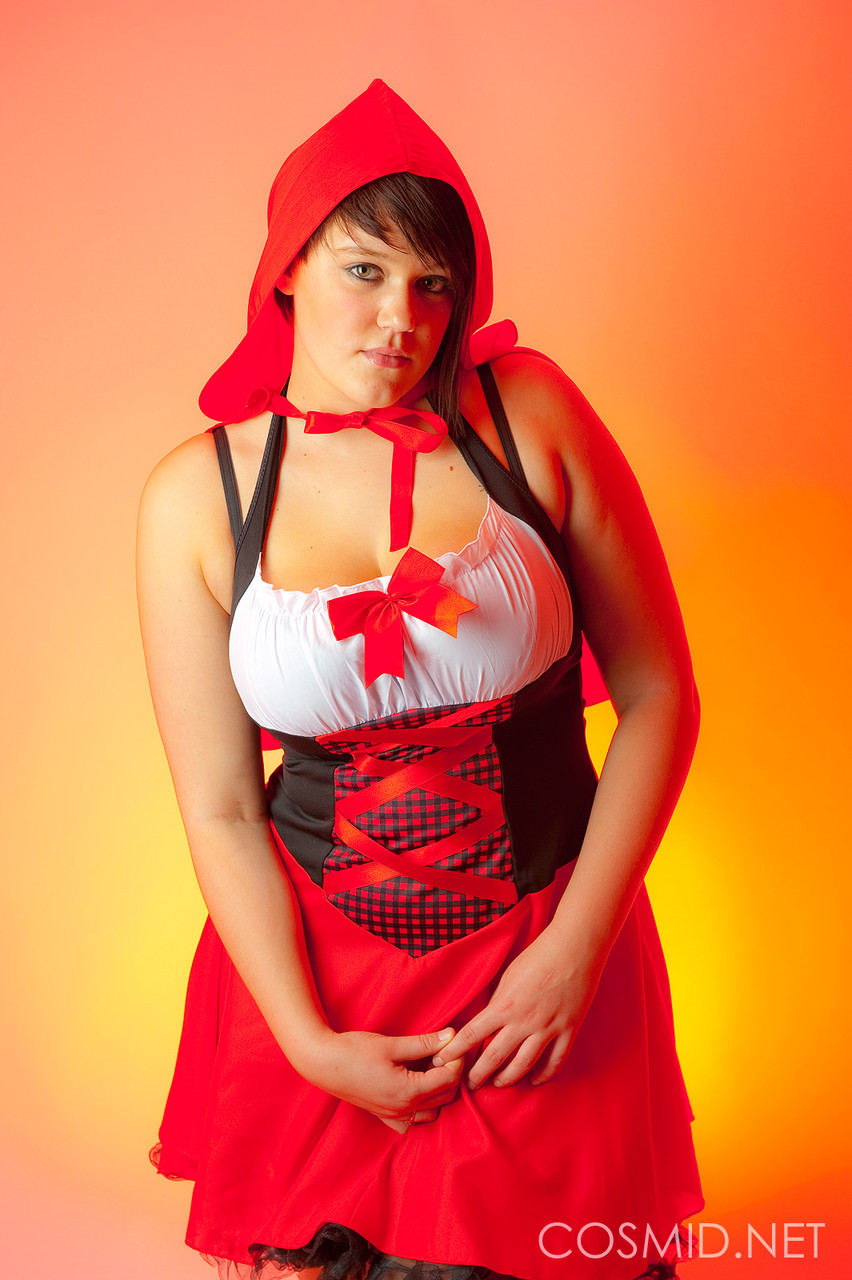 Short haired plumper Sian models non nude in a Red Riding Hood outfit