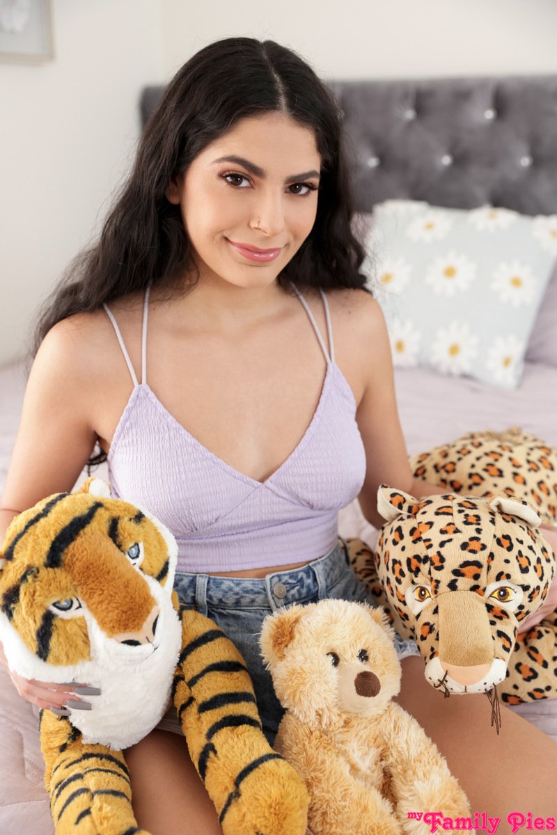Angel Gostosa has stuffed animals and her stepbrother, Kyle Mason, cant