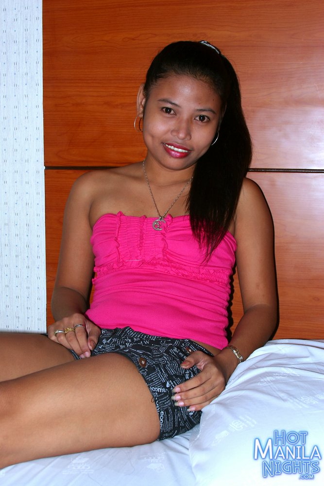 Bhe Is A Classic Pinay Beauty With Sweet Chocolate Skin  