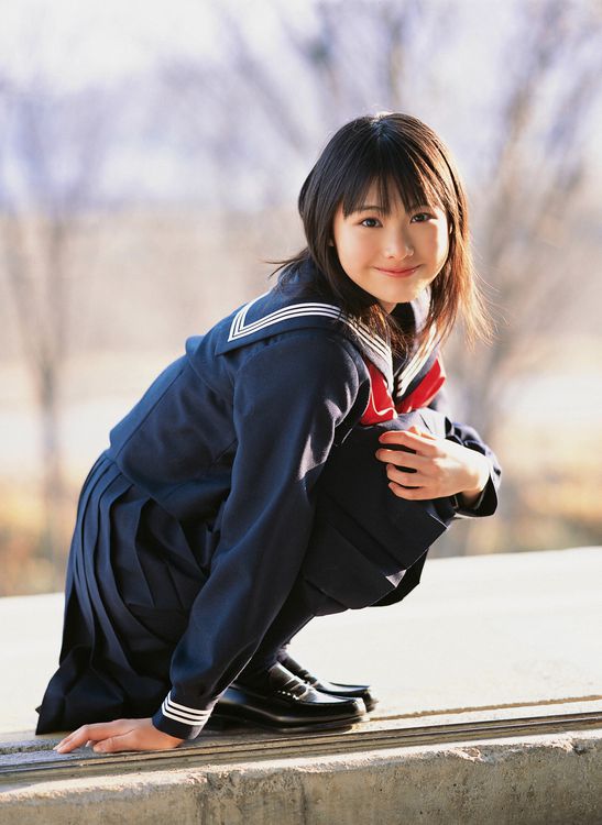 Cute Gravure Idol Beauty Is Adorable In Her School Girl Uniform