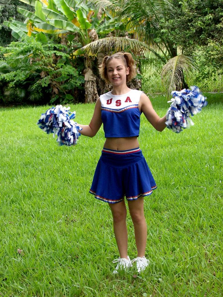 Cute Cheerleader Does Her Movies Outdoor Before Taking Off H...  