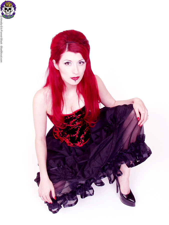 Corset-clad Hottie With Cherry Red Hair  