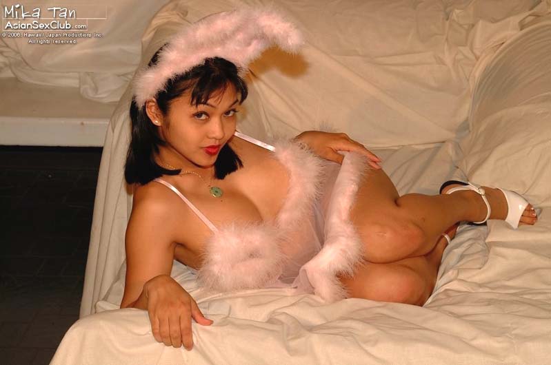 The Hottest Easter Bunny Mika Tan Carrot Stuffing