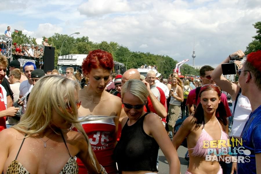 Amateur Sluts Making Public Orgy On German Fuck Parade Outdo...