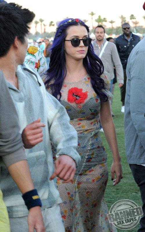 Celebrity Katy Perry Paparazzi Upskirt And See Through Shots...  