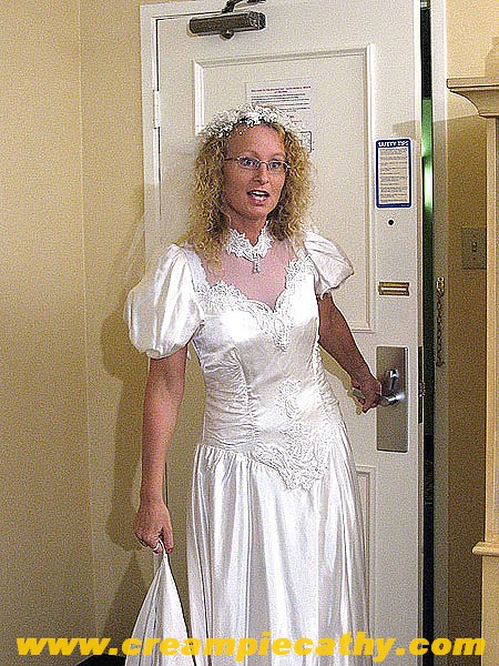 Bride Cumfilled By Horny Gang  
